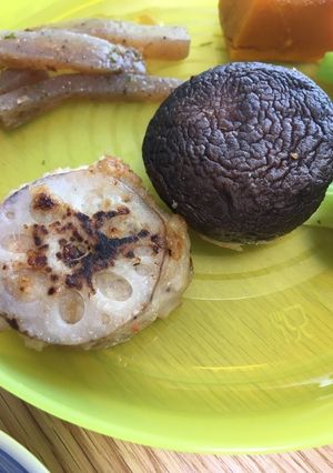 エビ蓮根鶏ハンバーグ、蓮根挟み-レシピのメイン写真
