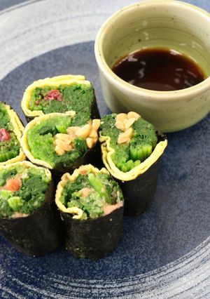 簡単そう!美味しそう!ほうれんそう海苔巻-レシピのメイン写真