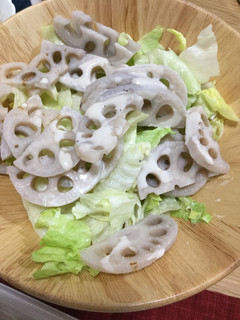 レンジで簡単★レタスと蓮根のサラダ-レシピのメイン写真