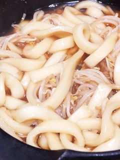 もやしとうどんだけ!ものぐさ煮込みうどん-レシピのメイン写真