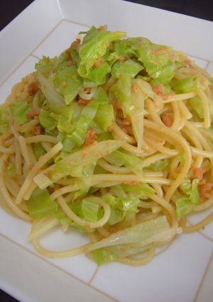 春キャベツと鮭フレークの超簡単パスタ-レシピのメイン写真