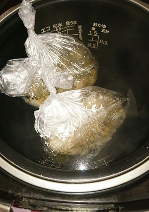 ポリ袋と炊飯器で鶏ハム(*^^*)-レシピのメイン写真