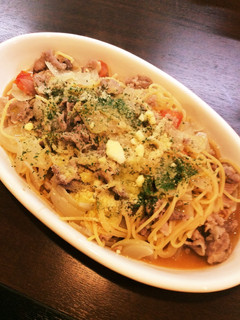 一つ鍋で作る豚肉と玉ねぎたっぷりパスタ-レシピのメイン写真