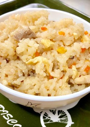 基本の鶏モモ肉の炊き込みご飯☆*°-レシピのメイン写真