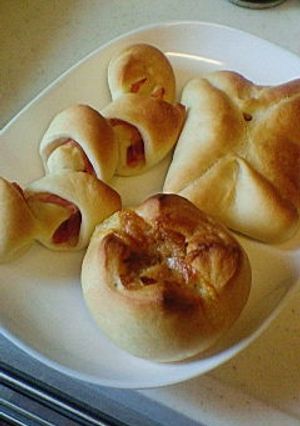 ３種類のおかずパン-レシピのメイン写真