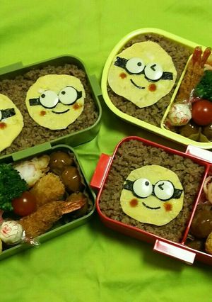 キャラ弁☆そぼろでミニオン-レシピのメイン写真