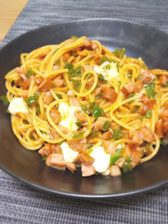 ナポリタンにモッツァレラ♪-レシピのメイン写真