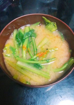 超簡単!かぶの葉のお味噌汁-レシピのメイン写真