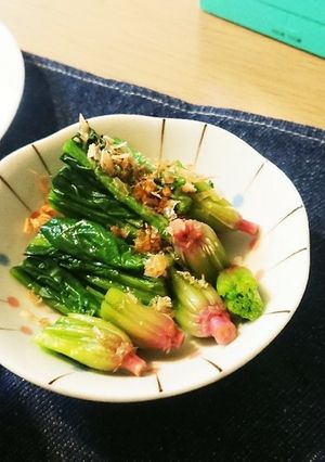 捨てないで！栄養の塊☆ほうれん草の根っこ-レシピのメイン写真