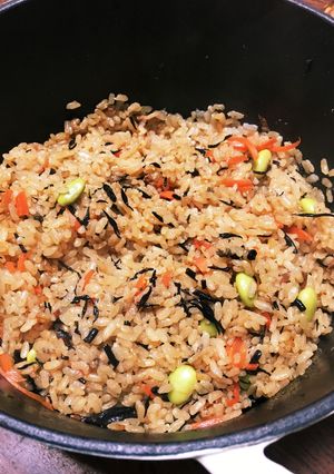 豚角煮の汁で炊き込みご飯-レシピのメイン写真