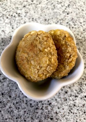 【離乳食 後期〜】オートミールおやき-レシピのメイン写真