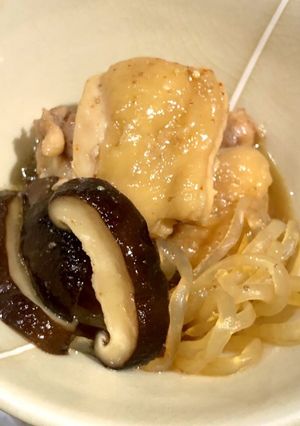 鶏モモ肉としいたけの簡単煮物!-レシピのメイン写真
