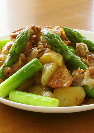 豚肩ロース肉とアスパラのオイスター炒め-レシピのメイン写真