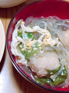 レタスと肉団子とマロニーの中華スープ-レシピのメイン写真