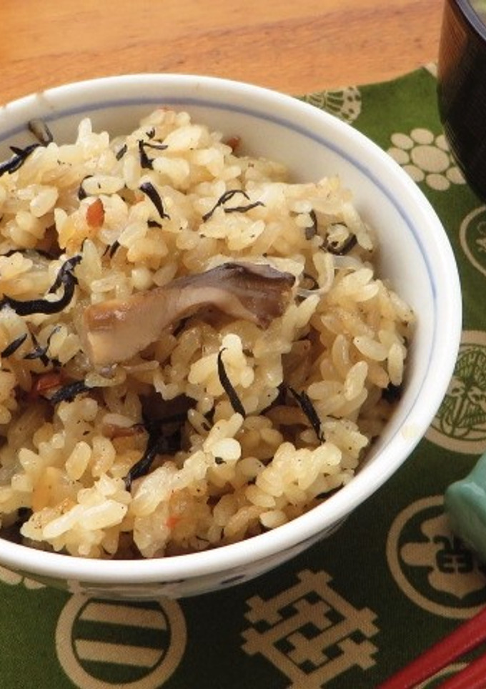 ほめられひじきの炊き込みご飯-レシピのメイン写真