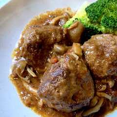 รูปของ 肉団子のトマトオイスターソース煮込み