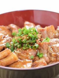 ~十勝帯広~テリっと美味な本格豚丼!-レシピのメイン写真