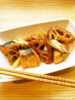☺簡単♪鮭と蓮根のオイスターソース炒め☺-レシピのメイン写真