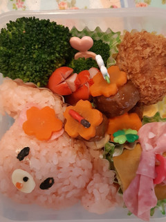 ボンボンリボン風?キャラ弁-レシピのメイン写真