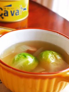 芽キャベツと新玉ねぎのスープ-レシピのメイン写真