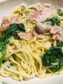 ホワイトソースで作る菜の花クリームパスタ-レシピのメイン写真