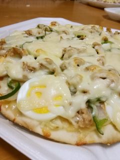 市販のピザをアレンジ ごちそうピザ-レシピのメイン写真