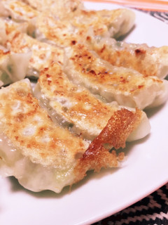 たっぷりキャベツの美味しい手作り餃子-レシピのメイン写真