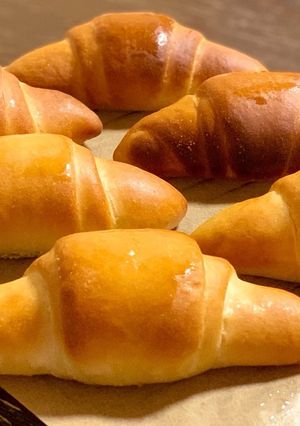 湯種法で塩バターロール(塩パン)-レシピのメイン写真