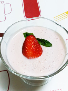 イチゴフローズンと豆腐のデザート-レシピのメイン写真