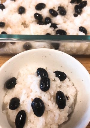 もち米の黒豆ごはん 簡単混ぜるだけ-レシピのメイン写真