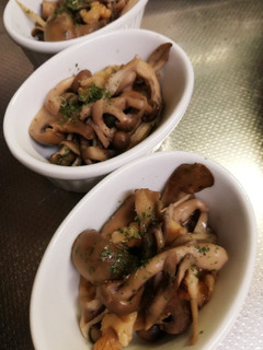 茸と胡桃のバターソテー-レシピのメイン写真