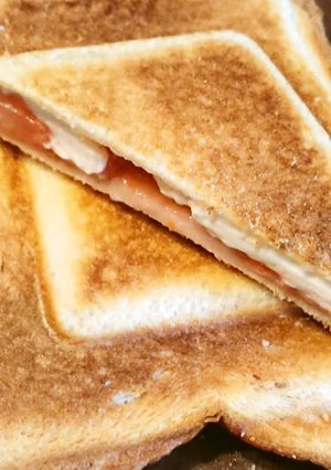 生イチゴとクリームチーズのホットサンド-レシピのメイン写真