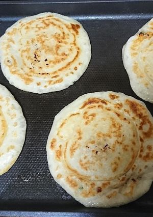 簡単!餃子の具でシャーピン-レシピのメイン写真