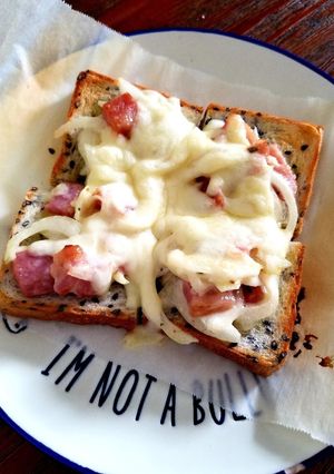 新玉ねぎのシャキうまチーズトースト♪-レシピのメイン写真