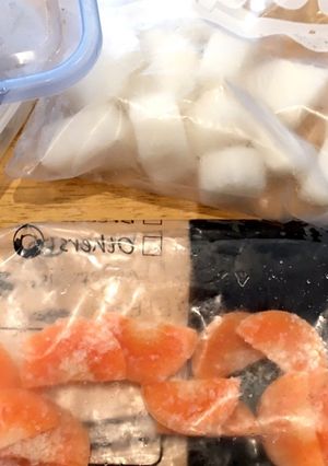 うちの冷凍野菜達(味噌汁の具などに)-レシピのメイン写真