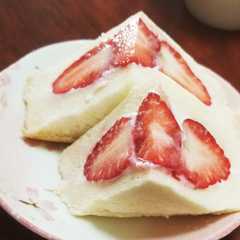 รูปของ 簡単♡フルーツサンド♡