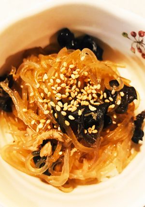 ★簡単に美味しく★木耳とツナチャプチェ丼-レシピのメイン写真