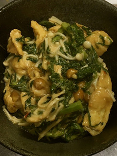 油揚げと春菊の中華風胡麻和え-レシピのメイン写真