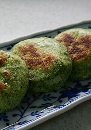 FPで作る小松菜生地のおやき-レシピのメイン写真