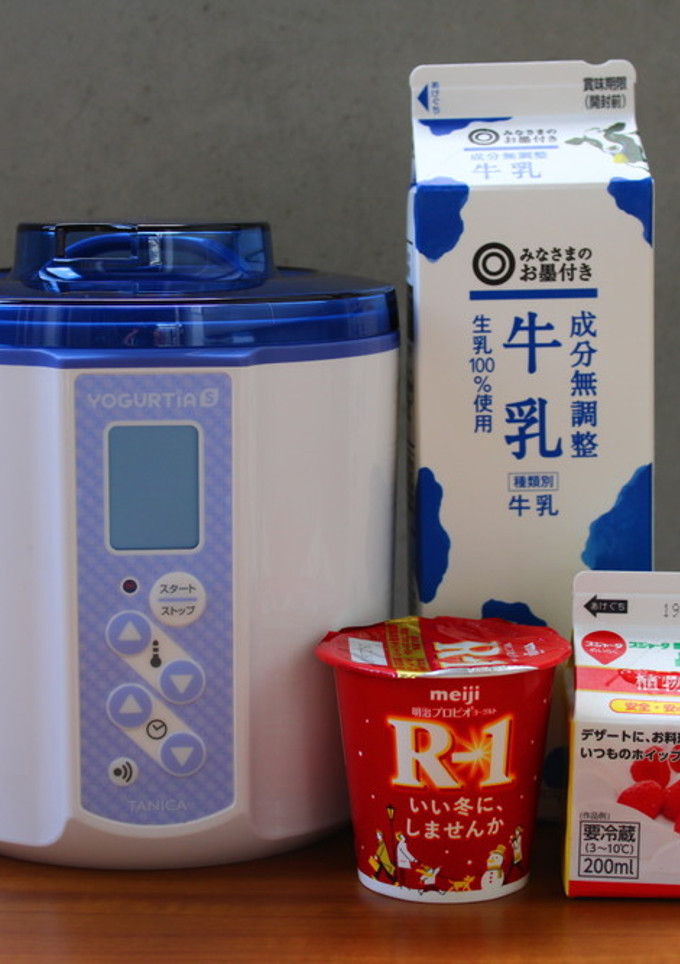 R-1で簡単！生クリームヨーグルト-レシピのメイン写真