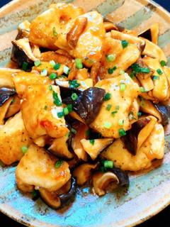 超簡単♡鶏胸肉としいたけのバター醤油炒め-レシピのメイン写真