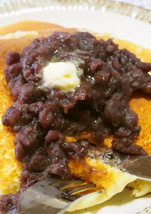 手作りあんこたっぷりのせ!ホットケーキ♪-レシピのメイン写真