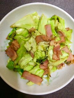簡単キャベツとベーコンのコンソメ炒め-レシピのメイン写真