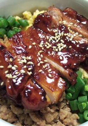 三色丼on照り焼きチキン☆-レシピのメイン写真