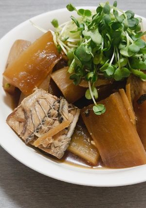 鯖缶で簡単♡大根と鯖の味染み べっこう煮-レシピのメイン写真