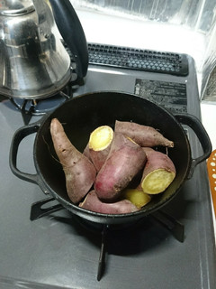 薪ストーブで焼き芋-レシピのメイン写真