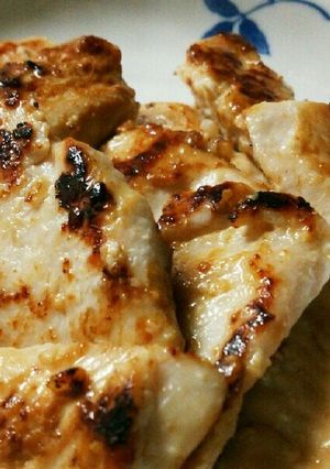 ☆超簡単☆鶏ムネ肉の塩麹焼き-レシピのメイン写真