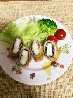 食感が楽しい!豚肉のチーズ山芋のり巻き!-レシピのメイン写真