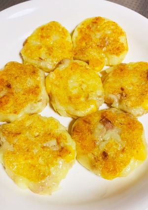 離乳食後期〜幼児食に簡単チーズいももち♪-レシピのメイン写真