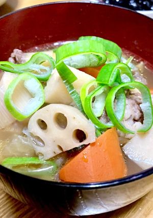 我が家の山形風芋煮-レシピのメイン写真